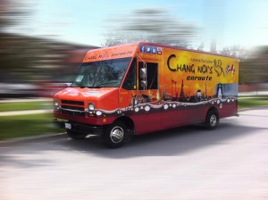 chang-noi-food-truck-wraps
